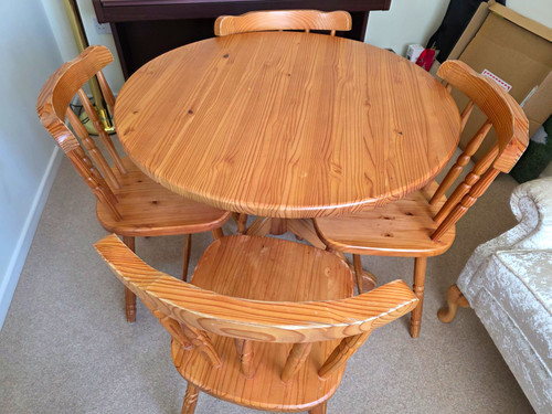 Round wood dining table 4 - wood,