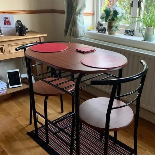 Small table and chairs - 2,